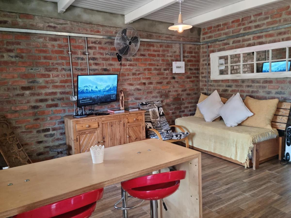 Greenhouse Accommodation Тульбах Экстерьер фото