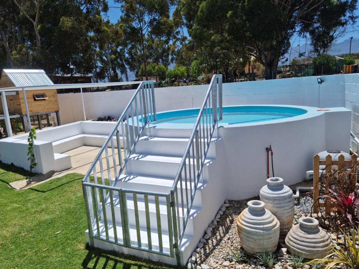 Greenhouse Accommodation Тульбах Экстерьер фото
